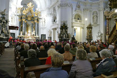 Abschlussvesper der Bischofskonferenz mit Austeilung des Bonifatiussegens (Foto: Karl-Franz Thiede)